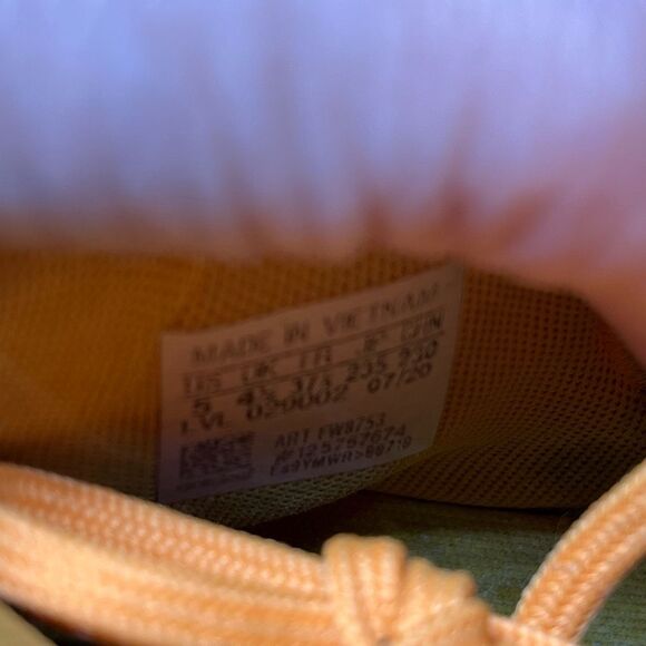 🖤 Adidas Crayola D.O.N. Issue #2 J Solar Gold Men's Size 5 - Picture 8 of 8